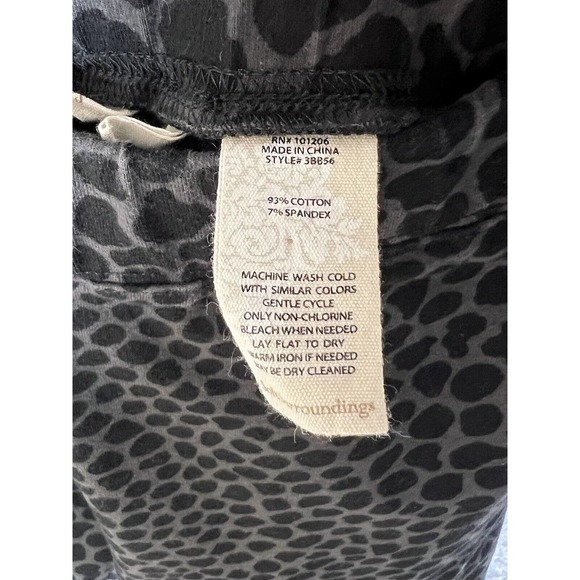 Soft Surroundings Have To Have Animal Print Leggings Womens Size PM Black Gray - Picture 5 of 9